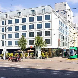 Ibis Bahnhof Szálloda